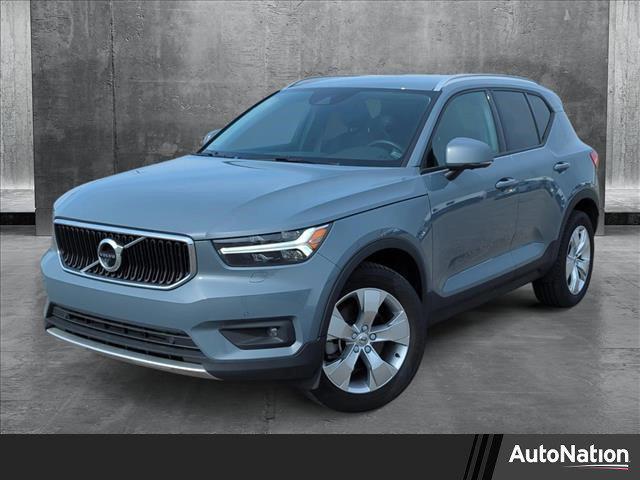 used 2022 Volvo XC40 car, priced at $25,959