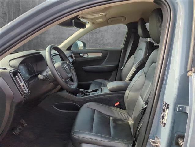 used 2022 Volvo XC40 car, priced at $25,959