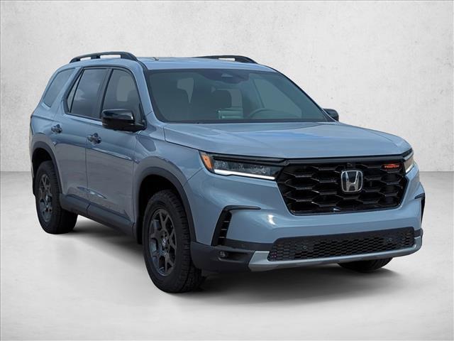new 2025 Honda Pilot car, priced at $48,259