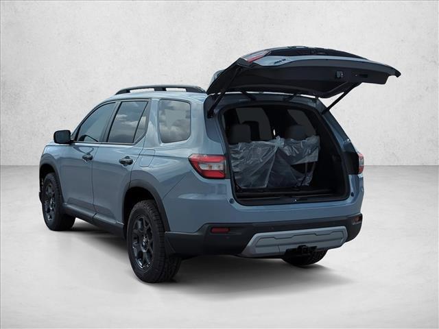 new 2025 Honda Pilot car, priced at $48,259