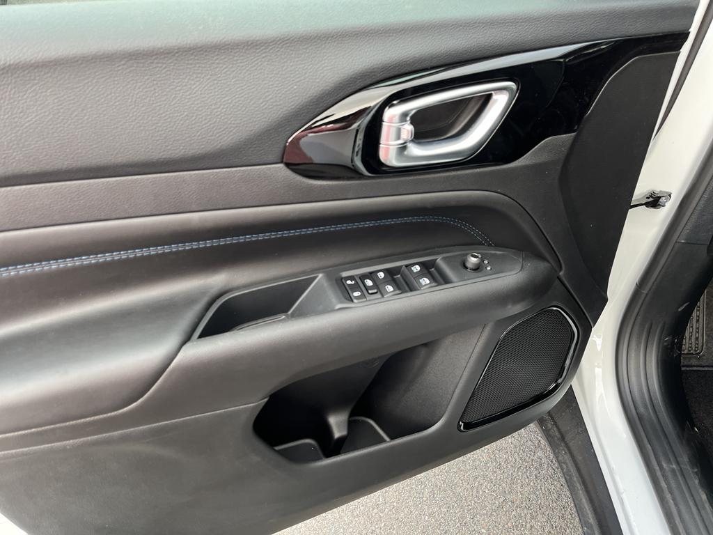 new 2025 Jeep Compass car, priced at $29,771