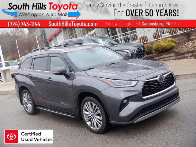 used 2022 Toyota Highlander car, priced at $36,990