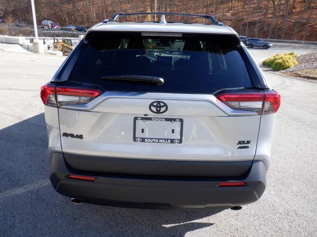 new 2024 Toyota RAV4 car