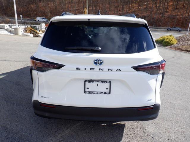 new 2025 Toyota Sienna car, priced at $41,120