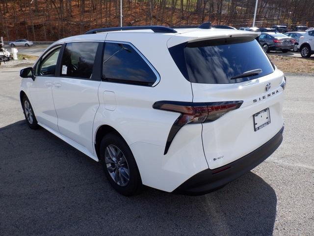 new 2025 Toyota Sienna car, priced at $41,120