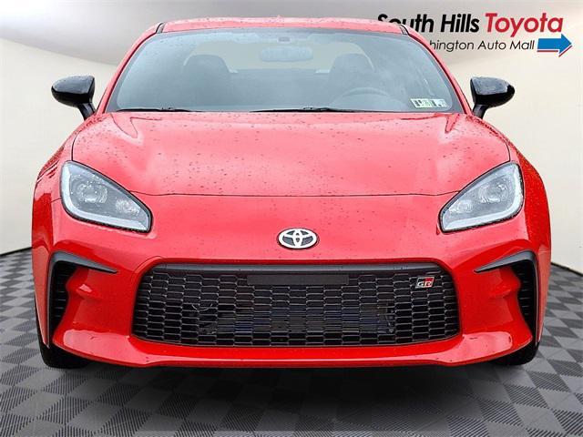 new 2025 Toyota GR86 car, priced at $36,336