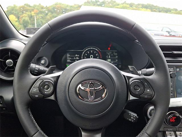 new 2025 Toyota GR86 car, priced at $36,336