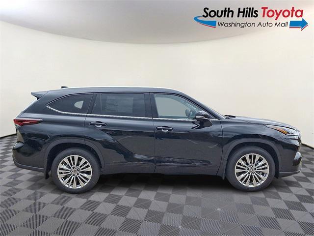 new 2025 Toyota Highlander car, priced at $55,253