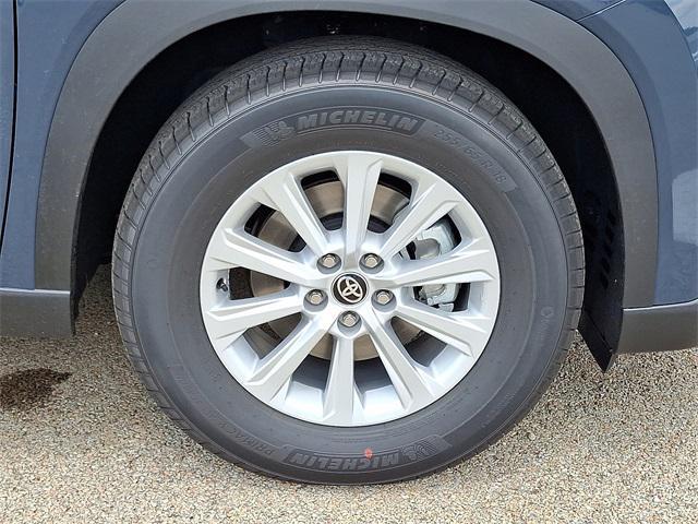 new 2025 Toyota Grand Highlander car