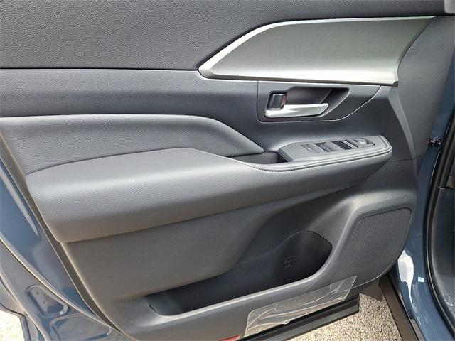 new 2025 Toyota Grand Highlander car