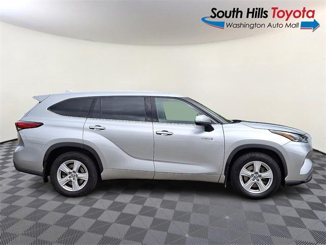 used 2021 Toyota Highlander Hybrid car, priced at $27,990