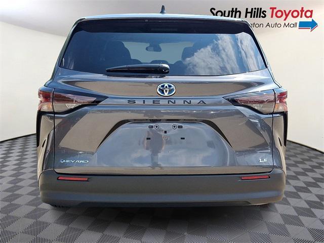 new 2025 Toyota Sienna car