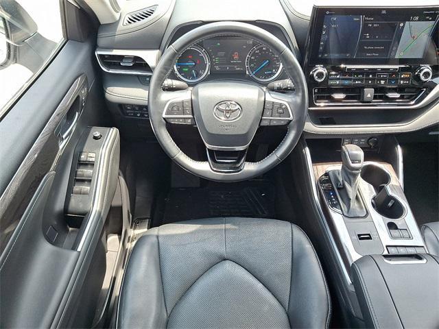 used 2022 Toyota Highlander Hybrid car, priced at $43,890