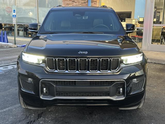 used 2022 Jeep Grand Cherokee car, priced at $34,999