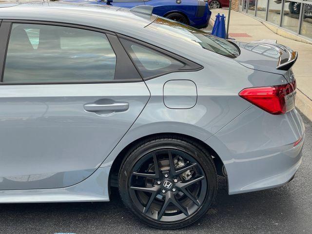 used 2022 Honda Civic Si car, priced at $26,799