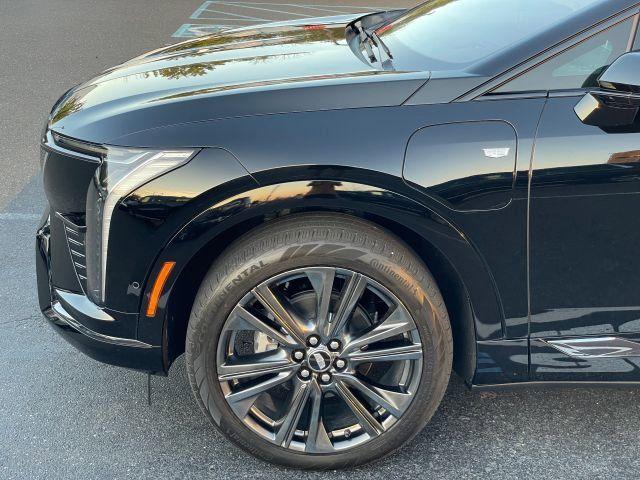 used 2025 Cadillac OPTIQ car, priced at $44,350