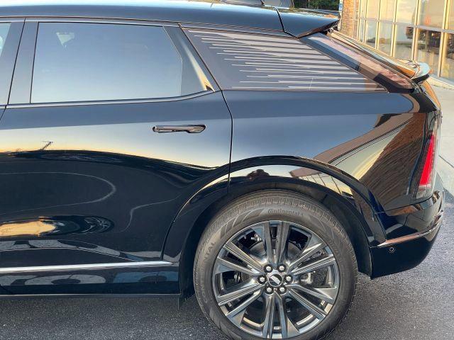 used 2025 Cadillac OPTIQ car, priced at $44,350