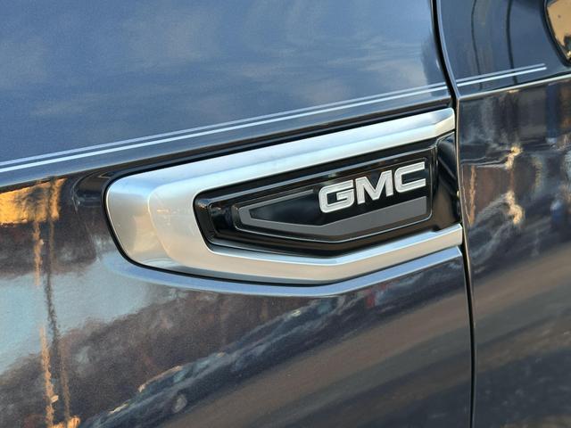 used 2024 GMC Yukon XL car, priced at $77,599