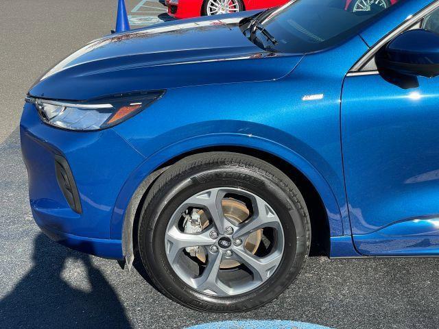 used 2023 Ford Escape car, priced at $23,999