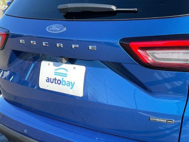 used 2023 Ford Escape car, priced at $23,999