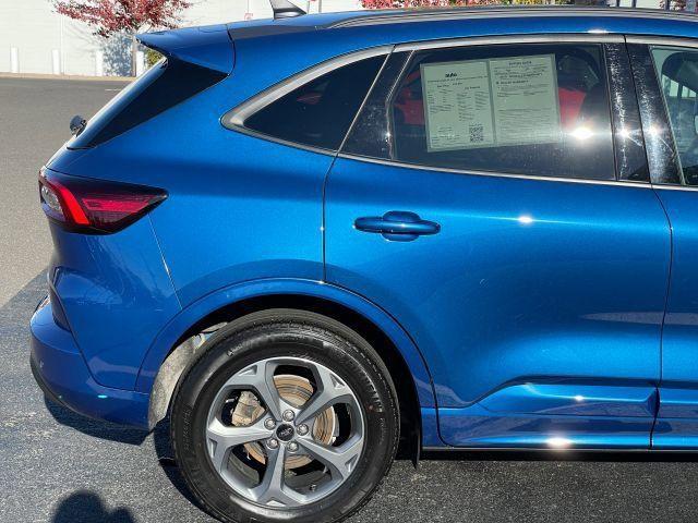 used 2023 Ford Escape car, priced at $23,999