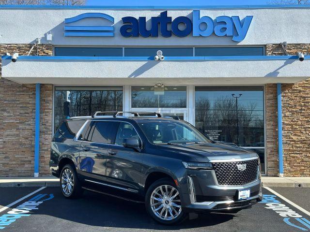 used 2021 Cadillac Escalade ESV car, priced at $57,399