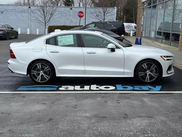 used 2022 Volvo S60 Recharge Plug-In Hybrid car, priced at $32,199