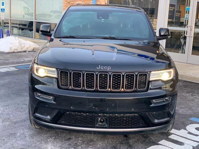 used 2018 Jeep Grand Cherokee car, priced at $15,399