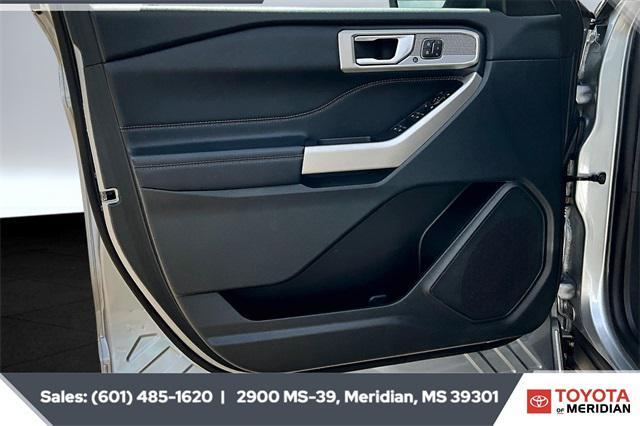 used 2023 Ford Explorer car, priced at $31,728