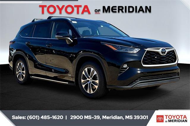 new 2025 Toyota Highlander Hybrid car, priced at $52,007