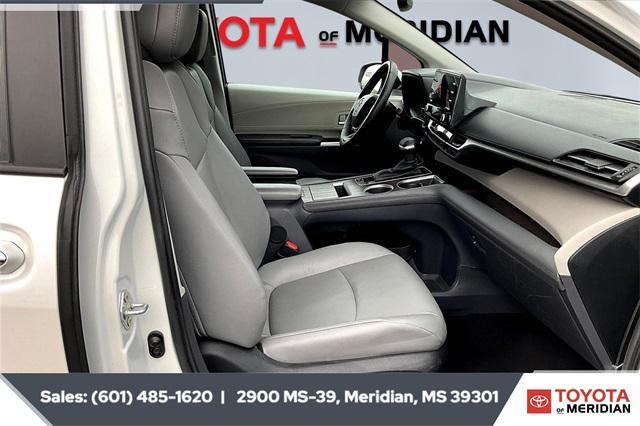 used 2023 Toyota Sienna car, priced at $39,878