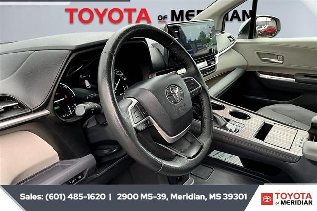 used 2023 Toyota Sienna car, priced at $39,878
