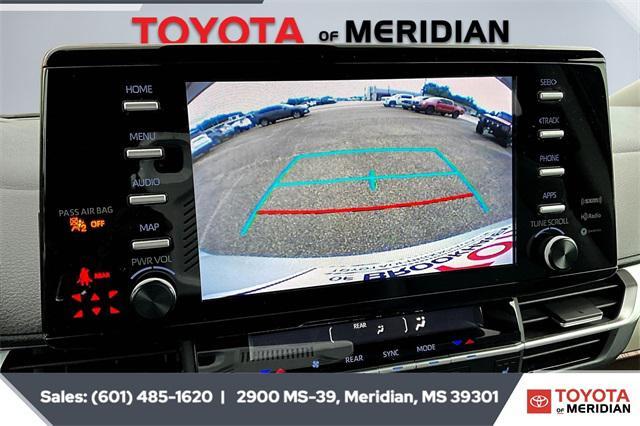 used 2023 Toyota Sienna car, priced at $39,878