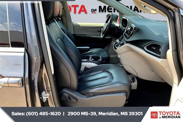 used 2020 Chrysler Pacifica car, priced at $16,465