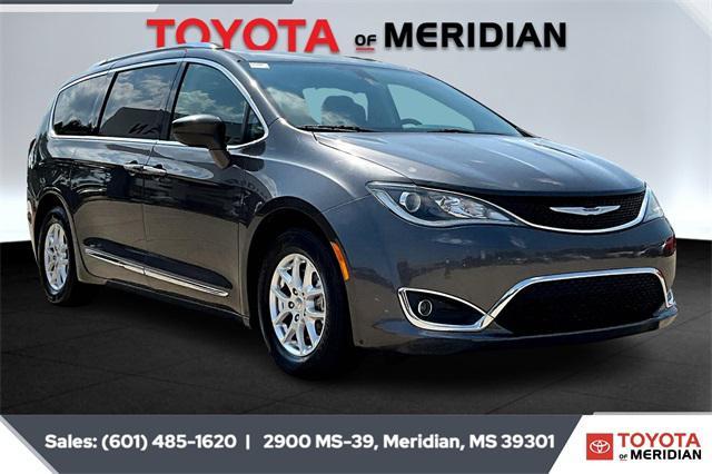used 2020 Chrysler Pacifica car, priced at $16,465