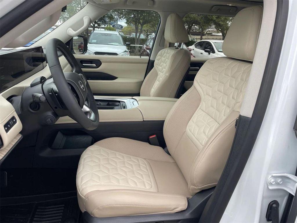 new 2025 Nissan Armada car, priced at $81,057