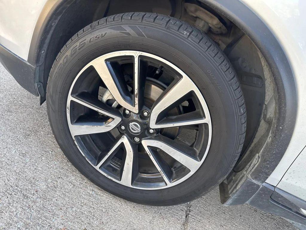 used 2020 Nissan Rogue car, priced at $18,574
