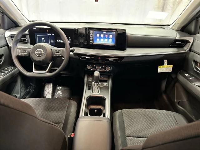 new 2025 Nissan Kicks car, priced at $21,677