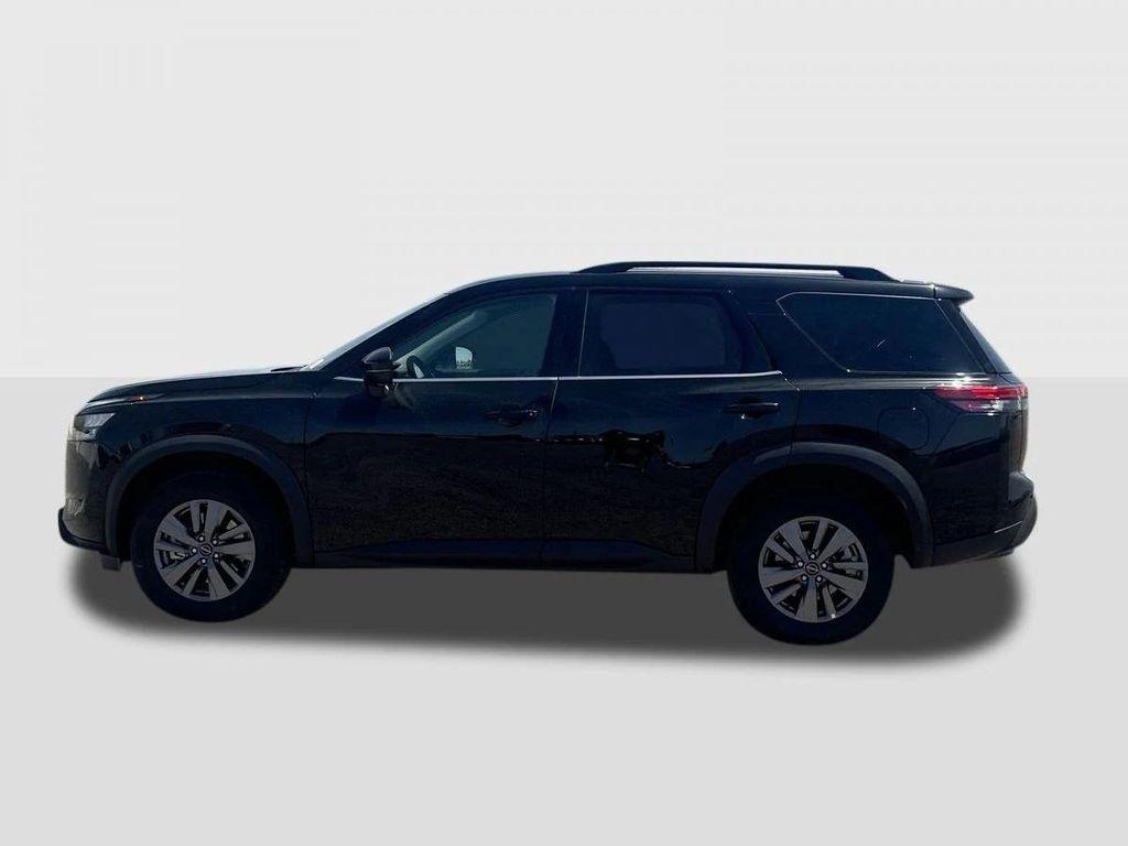 new 2025 Nissan Pathfinder car, priced at $31,923