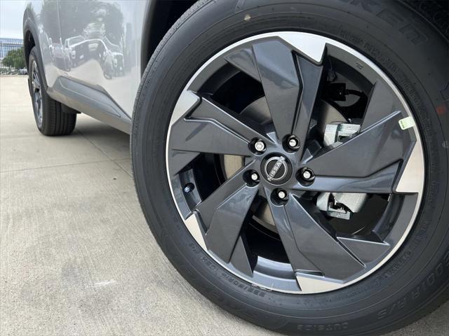 new 2025 Nissan Rogue car, priced at $30,253