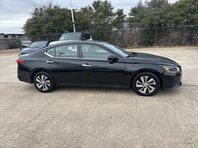 used 2023 Nissan Altima car, priced at $16,220