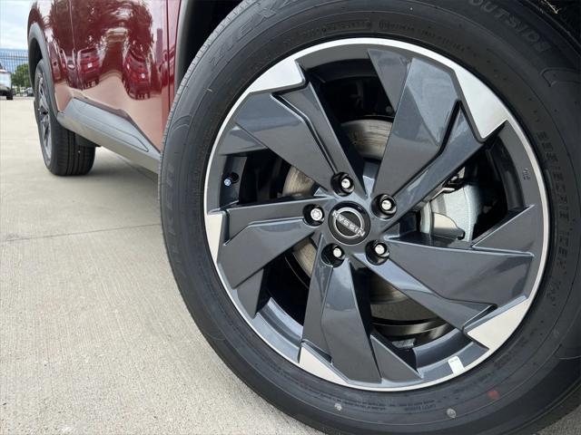new 2025 Nissan Rogue car, priced at $28,061