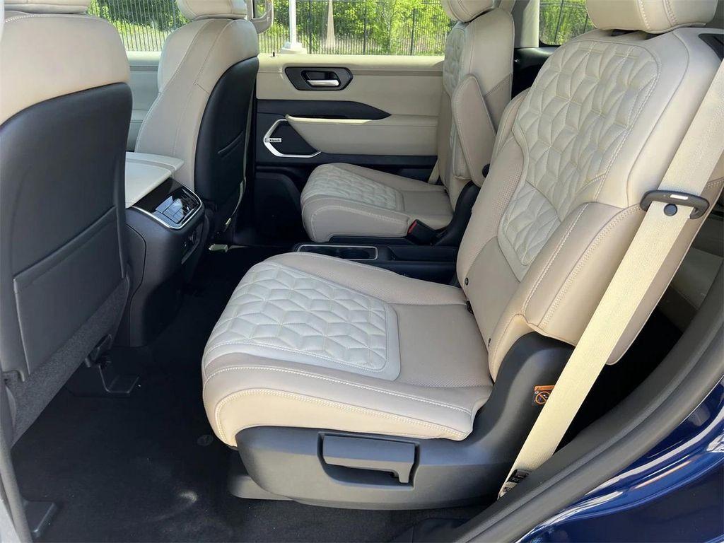 new 2025 Nissan Armada car, priced at $71,274