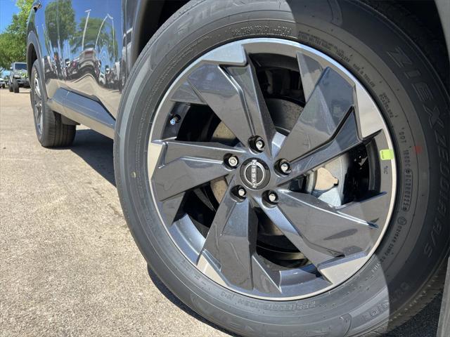 new 2025 Nissan Rogue car, priced at $30,253