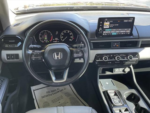 used 2023 Honda Pilot car, priced at $37,974