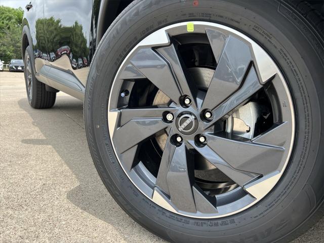 new 2025 Nissan Rogue car, priced at $30,253