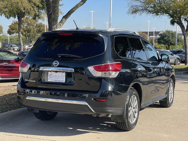 used 2016 Nissan Pathfinder car, priced at $13,374