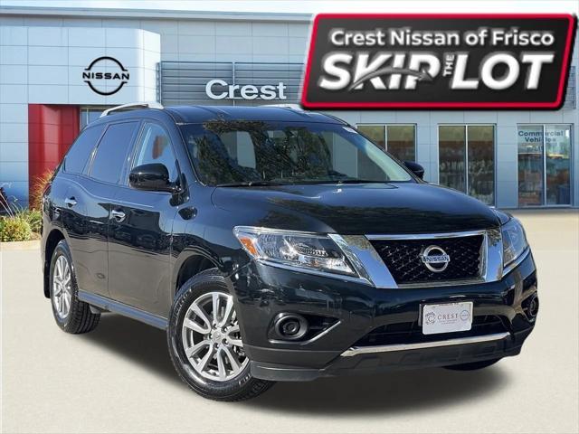 used 2016 Nissan Pathfinder car, priced at $13,374