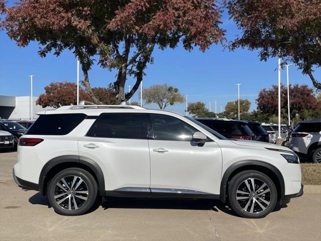 new 2025 Nissan Pathfinder car, priced at $50,008