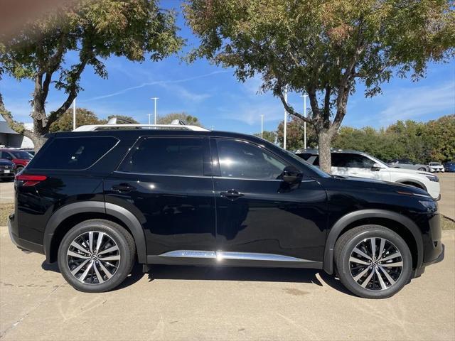 new 2025 Nissan Pathfinder car, priced at $46,661